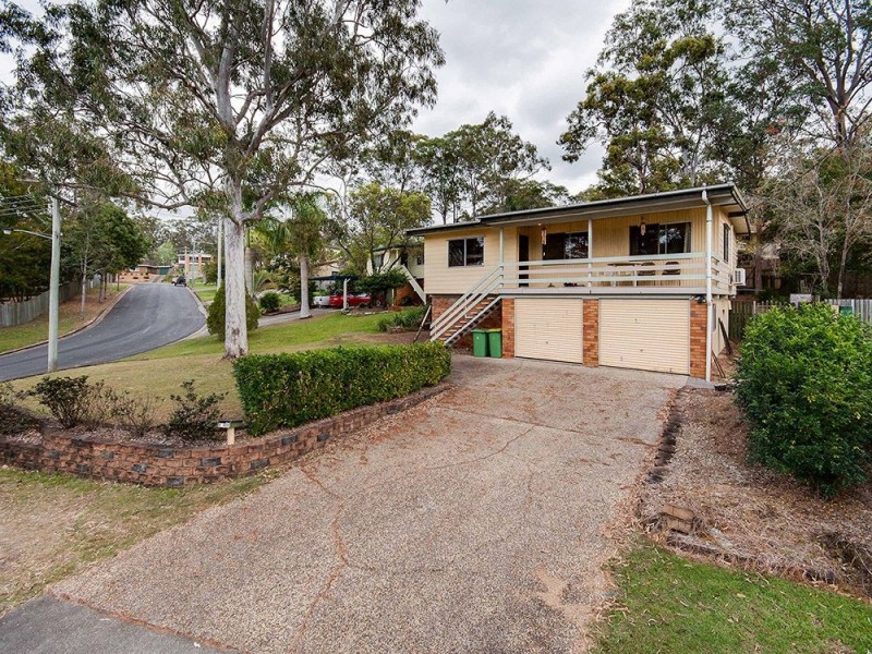 6 Carwell Avenue, Petrie QLD 4502