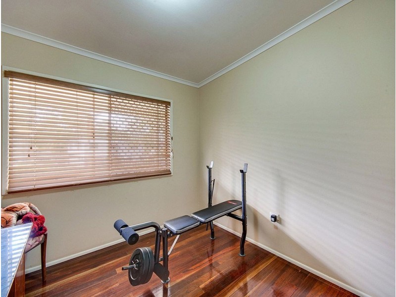 6 Carwell Avenue, Petrie QLD 4502