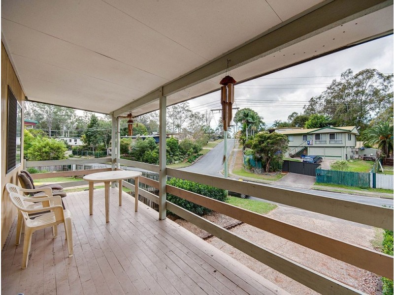 6 Carwell Avenue, Petrie QLD 4502