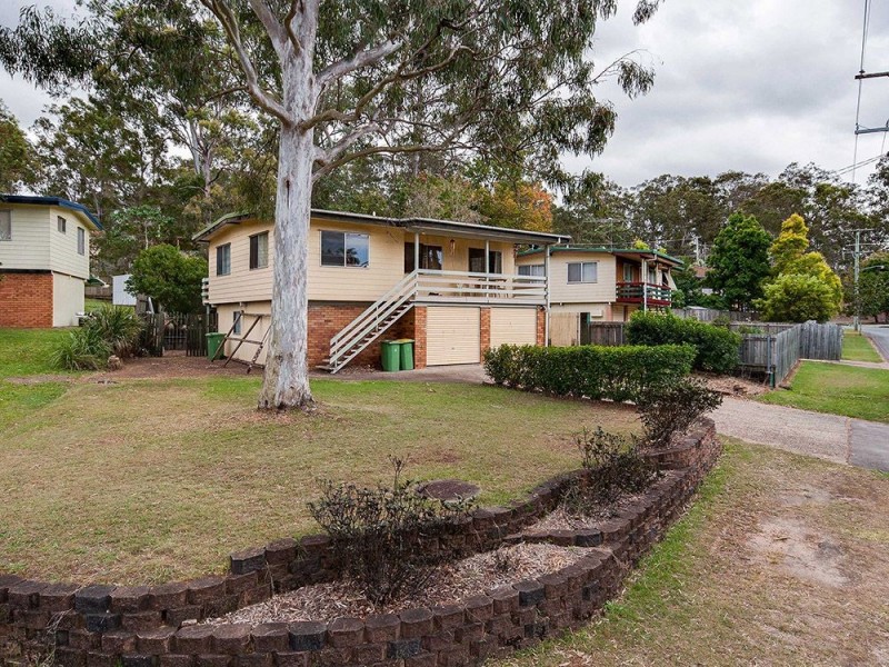 6 Carwell Avenue, Petrie QLD 4502