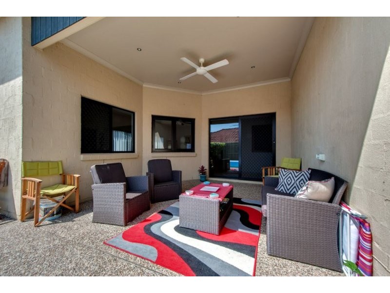 8 Gregory Close, Forest Lake QLD 4078