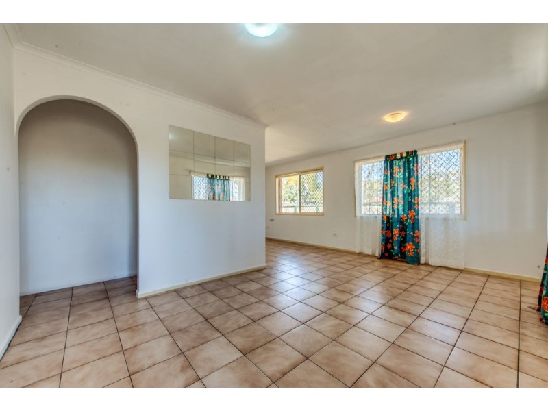 1 Anchusa Street, Kingston QLD 4114