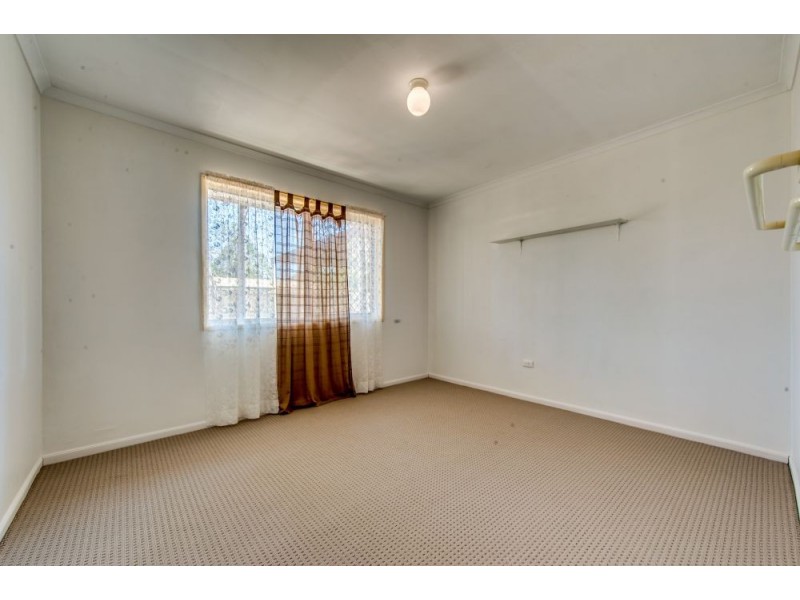 1 Anchusa Street, Kingston QLD 4114