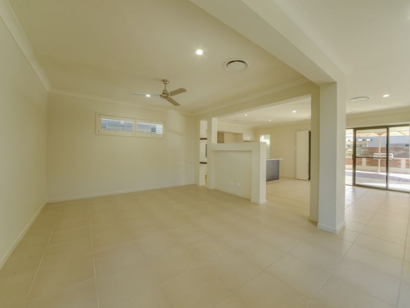 3 Conestoga Way, Upper Coomera QLD 4209