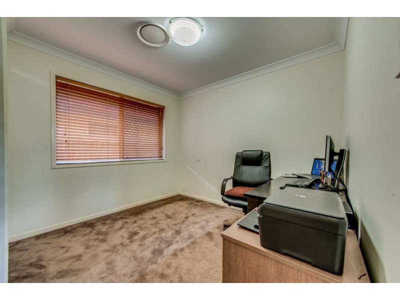 63 Morden Road, Sunnybank Hills QLD 4109