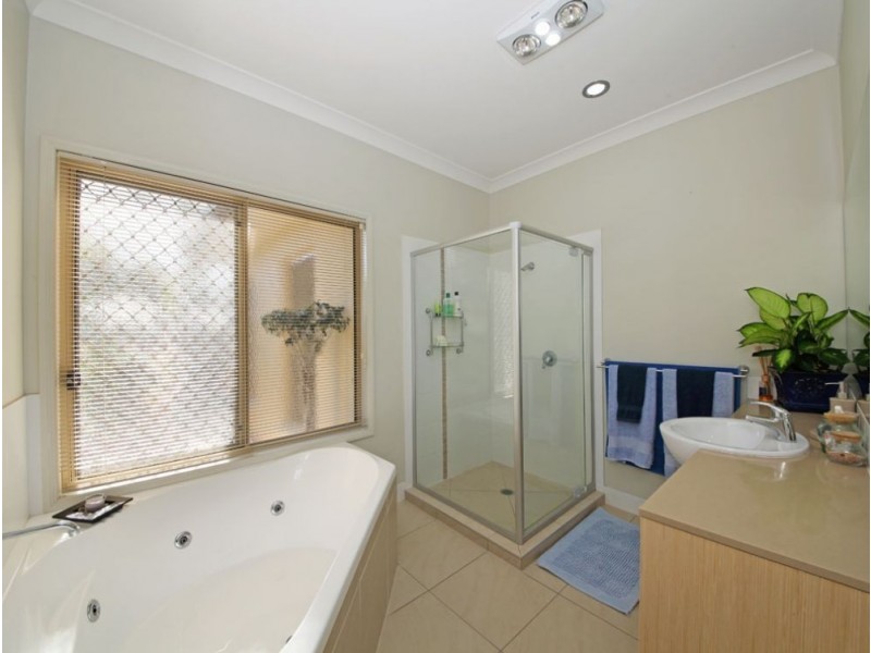 27 Peppertree Court, Narangba QLD 4504