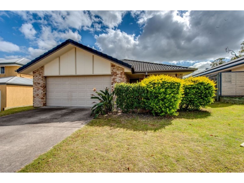 4 Clint Parade, Crestmead QLD 4132