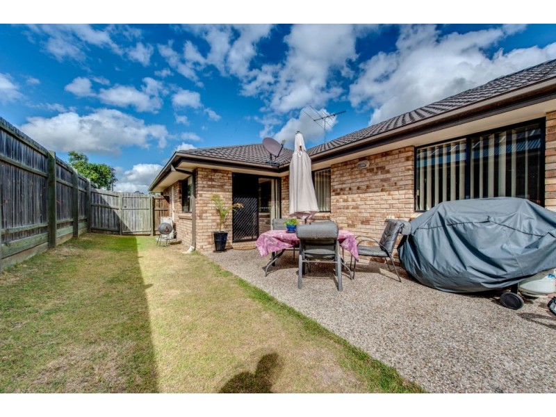 4 Clint Parade, Crestmead QLD 4132