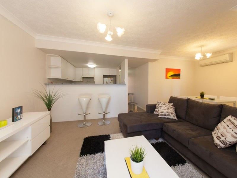 4/9 Robinson Road, Nundah QLD 4012