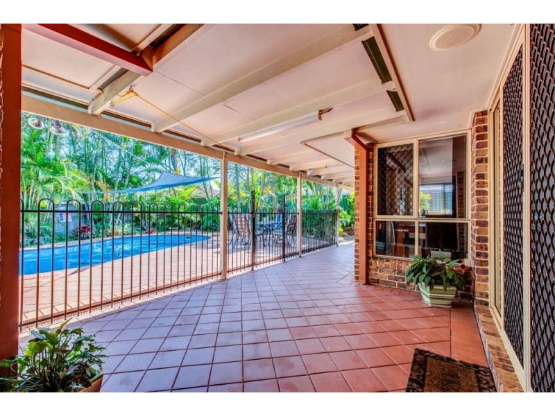 8 Eskdale Court, Parkinson QLD 4115