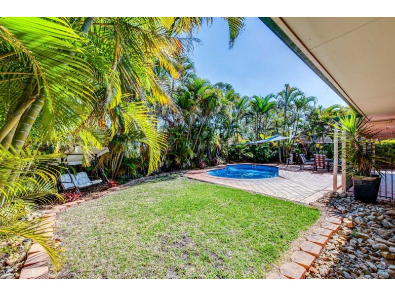 8 Eskdale Court, Parkinson QLD 4115