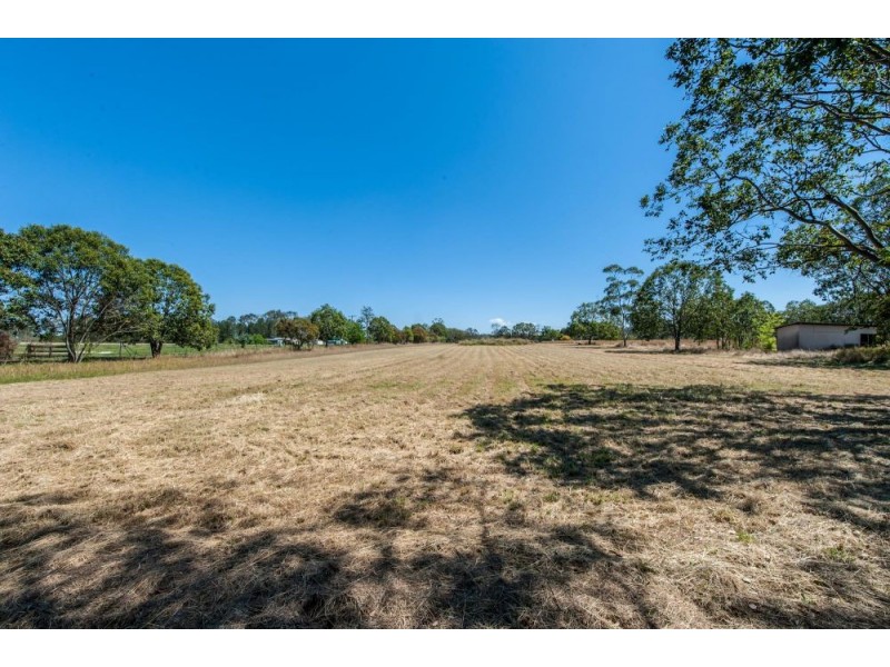 37 Keith St, Bundamba QLD 4304