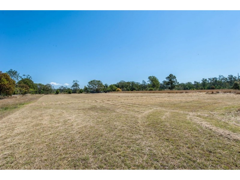 37 Keith St, Bundamba QLD 4304