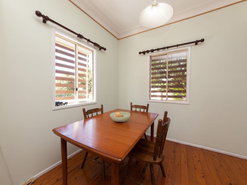 74 Leicester Street, Coorparoo QLD 4151