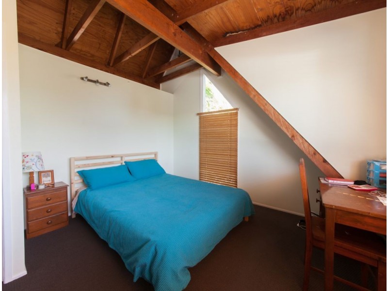 74 Leicester Street, Coorparoo QLD 4151