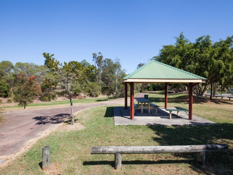 74 Leicester Street, Coorparoo QLD 4151