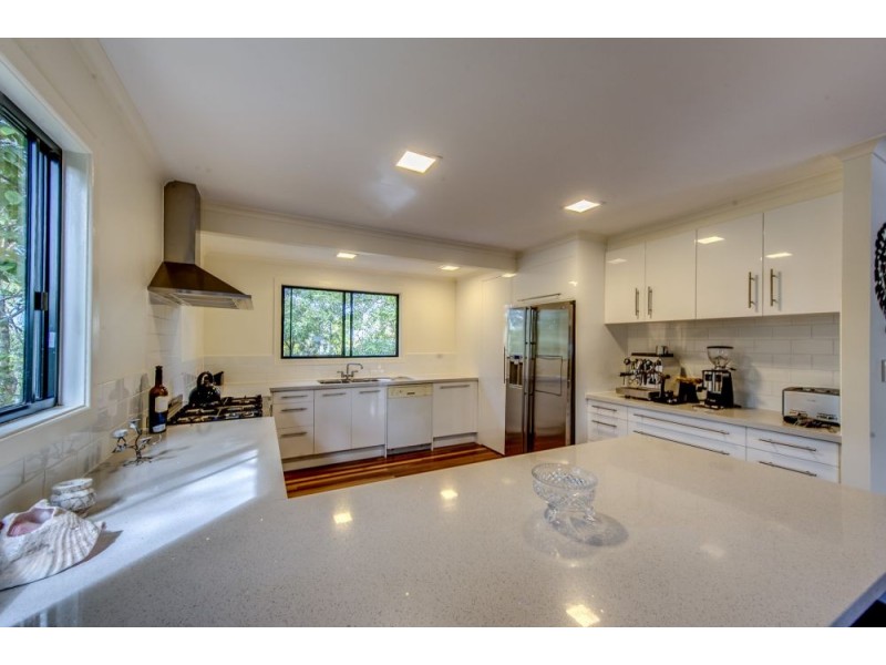 17 Little John St, Daisy Hill QLD 4127