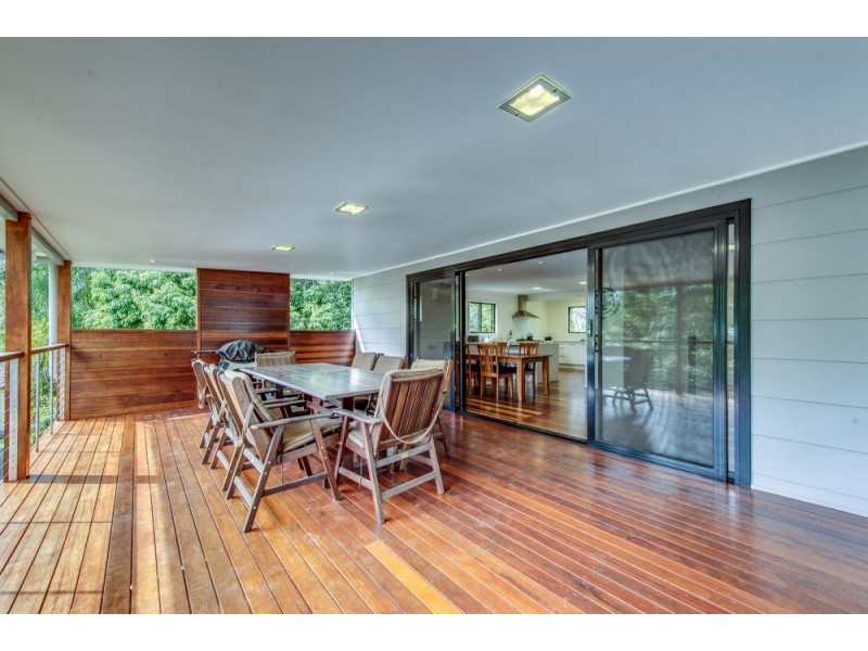 17 Little John St, Daisy Hill QLD 4127