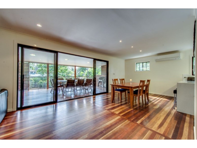 17 Little John St, Daisy Hill QLD 4127