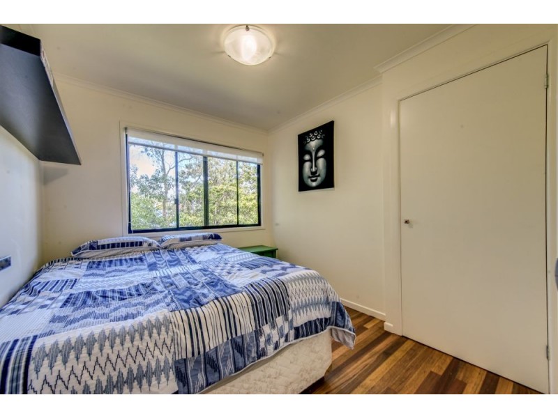 17 Little John St, Daisy Hill QLD 4127