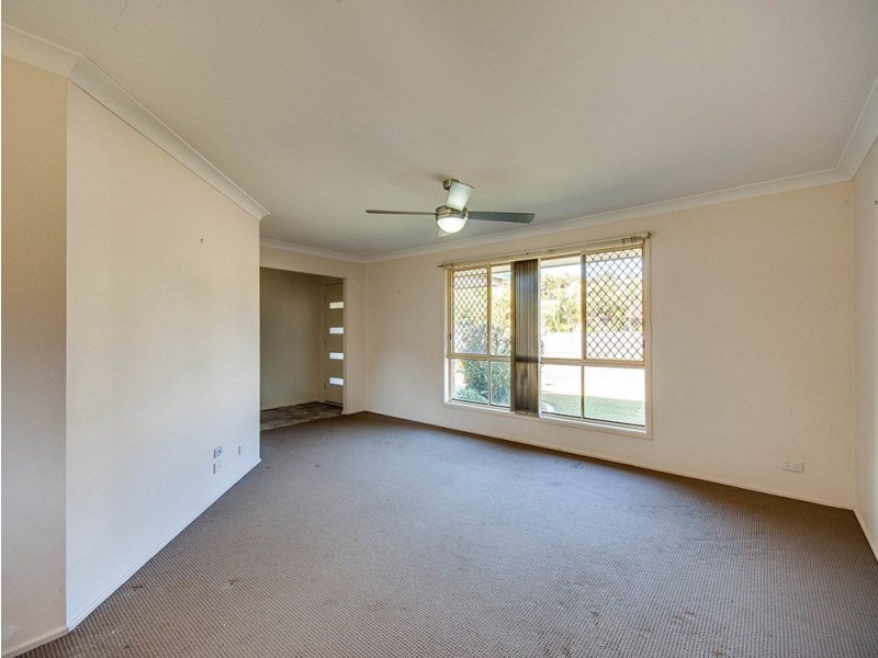 66 Hillenvale Avenue, Arana Hills QLD 4054