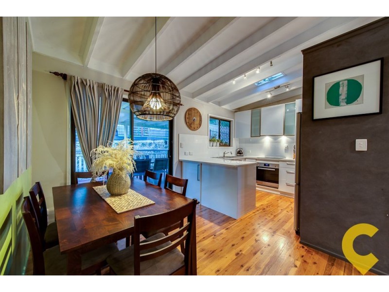 21 Wandearah Crescent, Ferny Hills QLD 4055