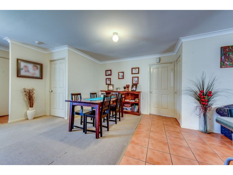 6 Banbury Close, Bundamba QLD 4304