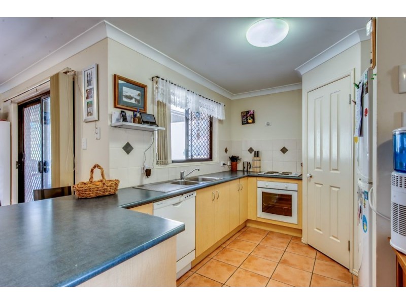 6 Banbury Close, Bundamba QLD 4304