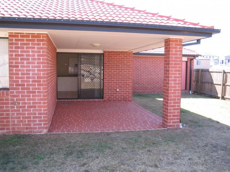 8 Quandong Crescent, Arana Hills QLD 4054