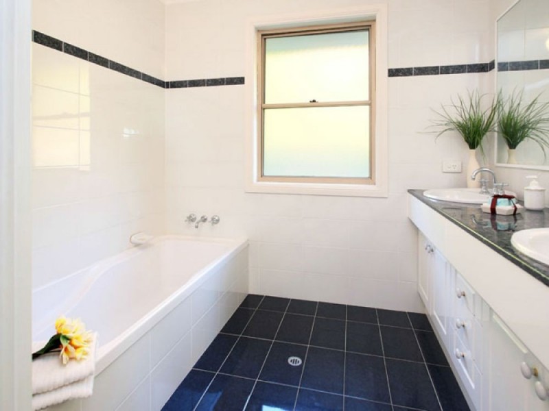 116 Kilmorey Street, Carindale QLD 4152