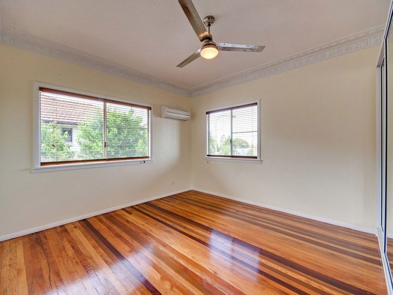 262 Webster Road, Stafford QLD 4053