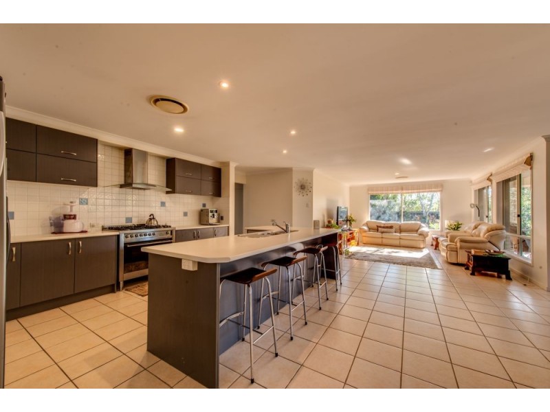 7 Unley Place, Forest Lake QLD 4078