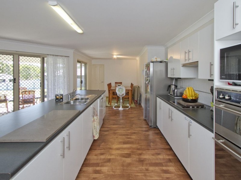 26 Northfield Place, Elimbah QLD 4516