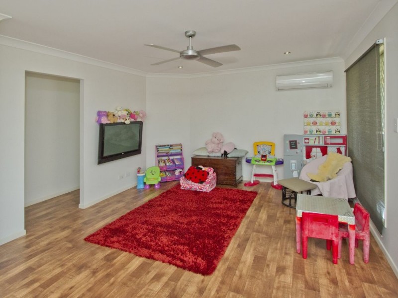 26 Northfield Place, Elimbah QLD 4516