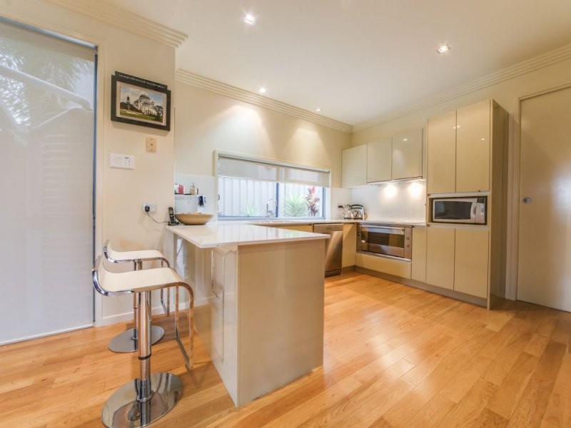 1/3 Mal Burke Street, Southport QLD 4215