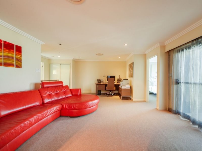 1/3 Mal Burke Street, Southport QLD 4215