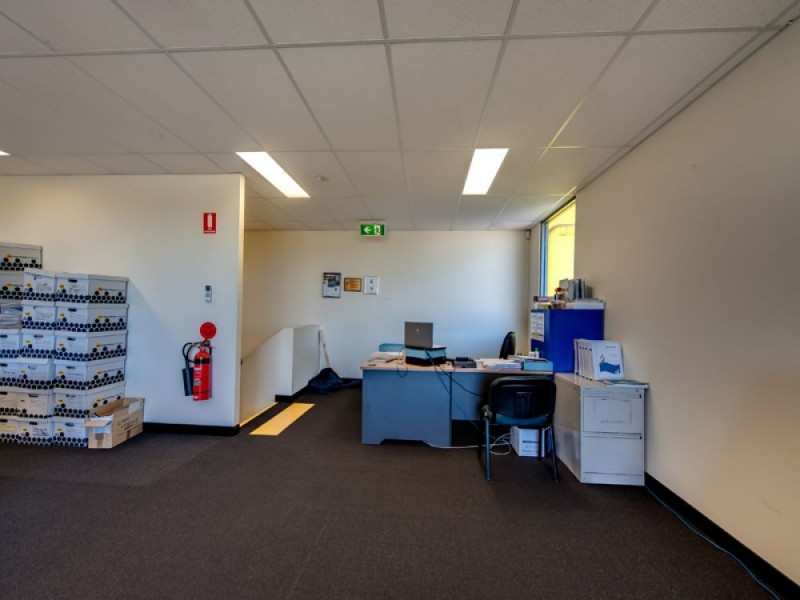 1 Huxham Street, Raceview QLD 4305