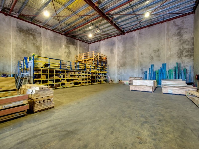 1 Huxham Street, Raceview QLD 4305