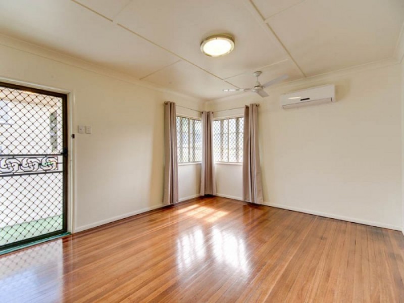 20 Allowrie Street, Stafford QLD 4053