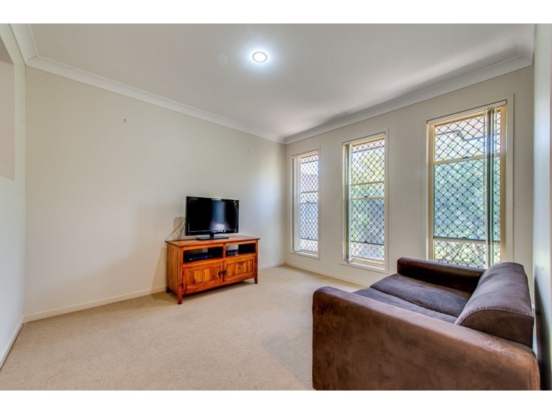 13 Waratah Court, Yamanto QLD 4305
