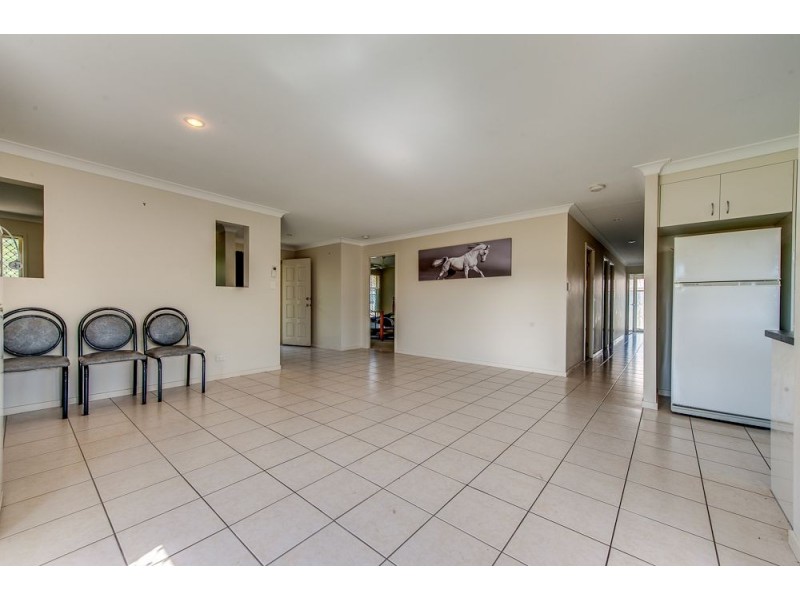 13 Waratah Court, Yamanto QLD 4305