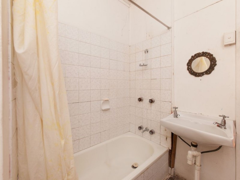 86 Bowen Street, Windsor QLD 4030