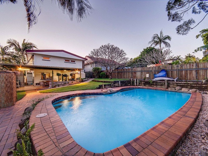 16 Casula Street, Arana Hills QLD 4054