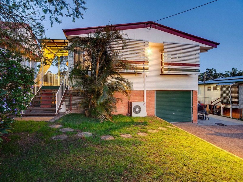 16 Casula Street, Arana Hills QLD 4054