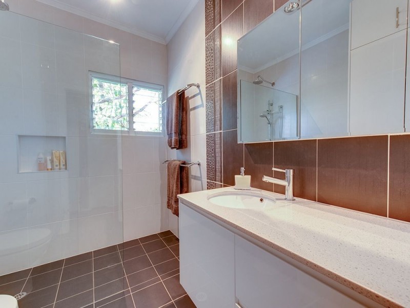 71 Foxglove Street, Mount Gravatt East QLD 4122