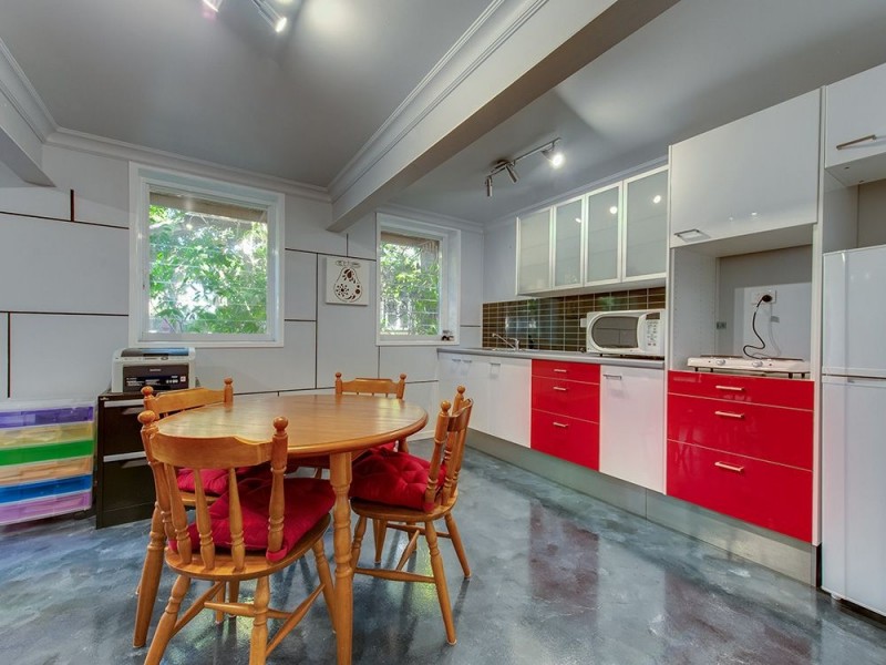 71 Foxglove Street, Mount Gravatt East QLD 4122