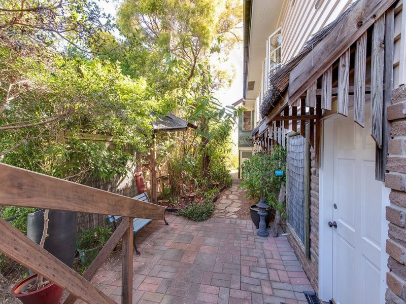 71 Foxglove Street, Mount Gravatt East QLD 4122