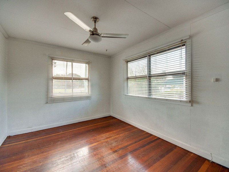 10 Buckby St, Strathpine QLD 4500