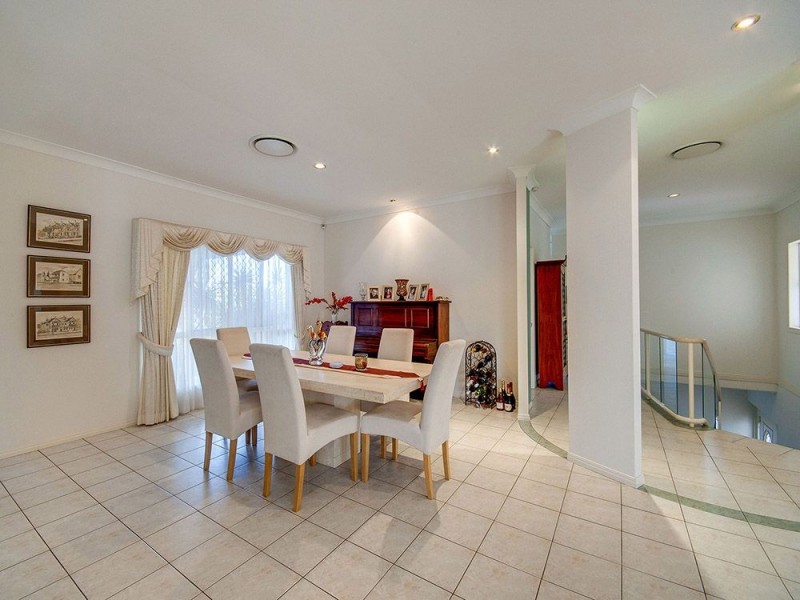 27 Constellation Crescent, Bridgeman Downs QLD 4035