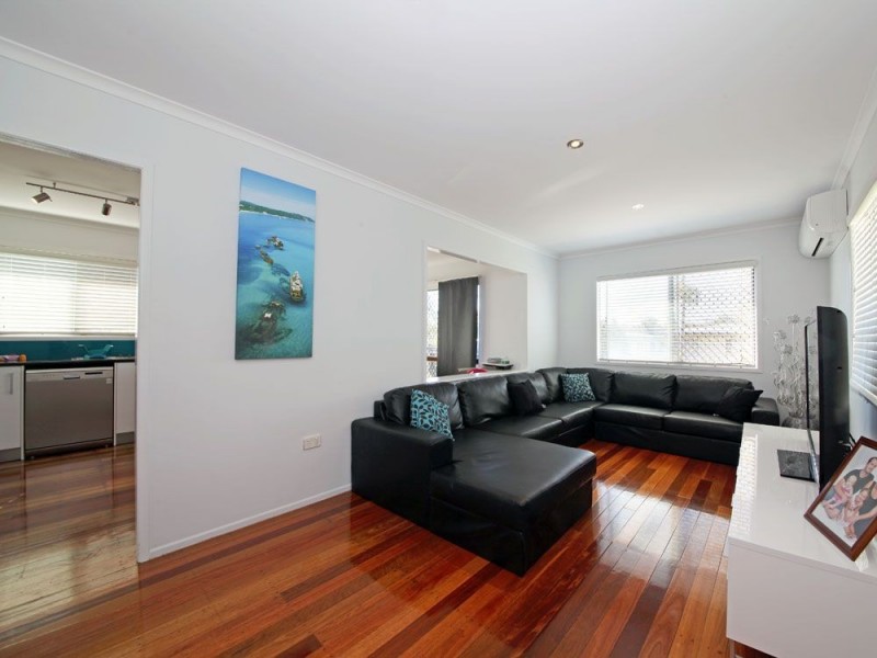 84 Windsor Place, Deception Bay QLD 4508